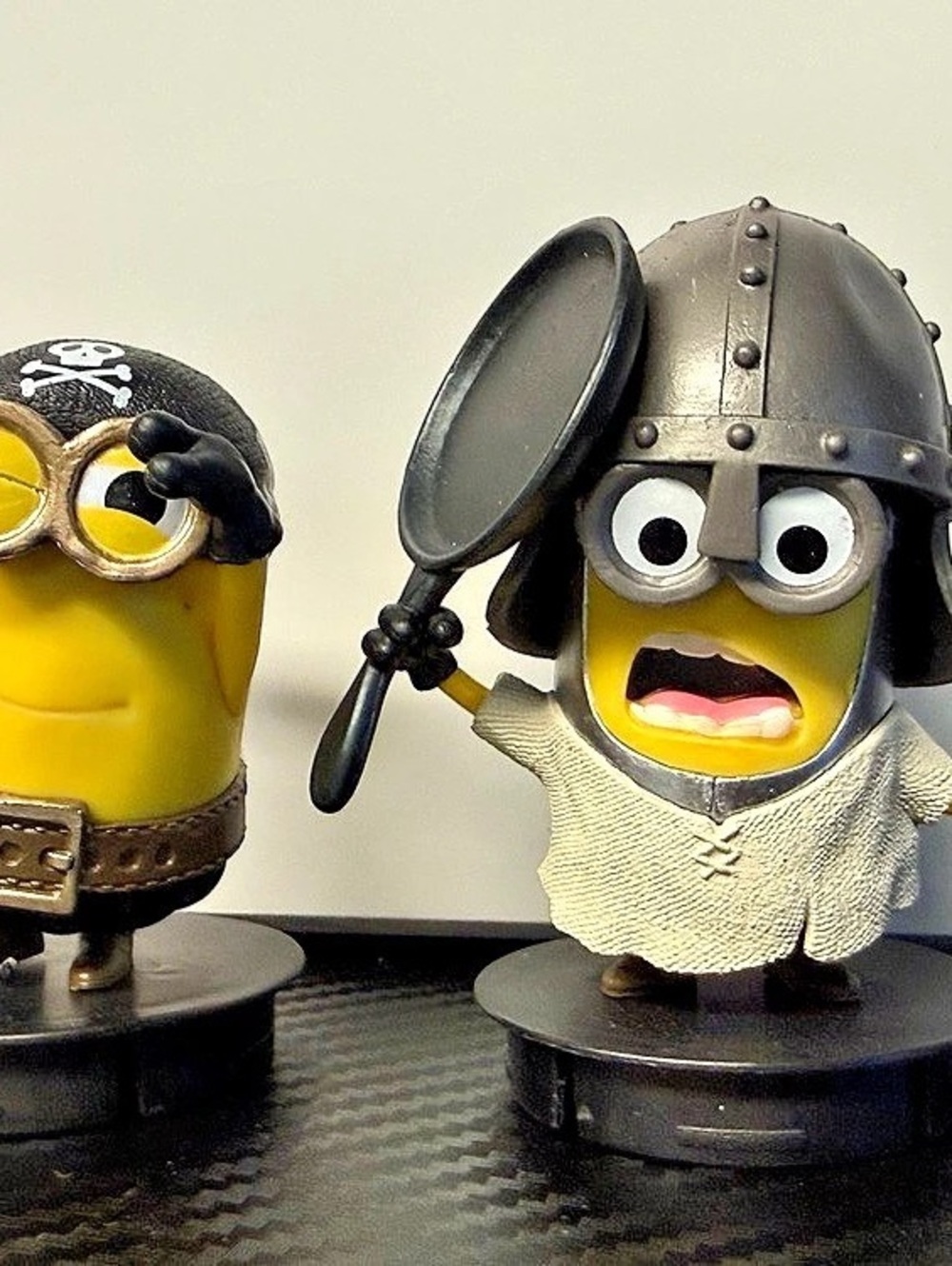 Minions Movie Cup Toppers Pirate & Medieval Knight Figure Set